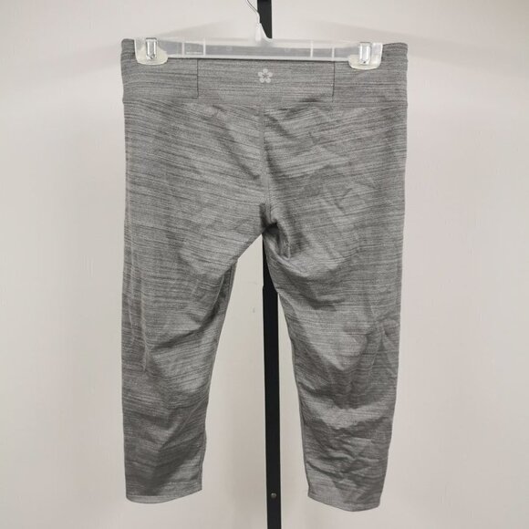 Tuff Athletics Crops - Picture 3 of 4